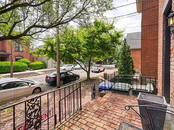 3rd image of 581 City Park Ave