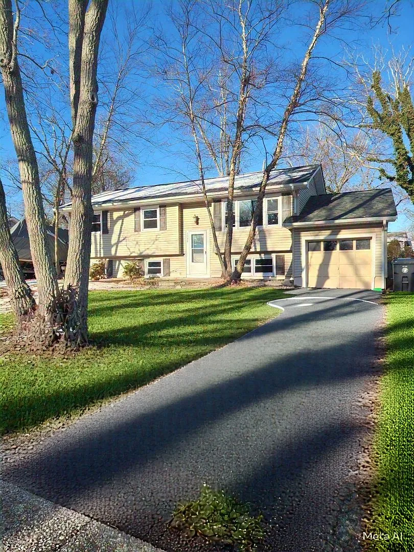 1596 Deer Hollow Dr photo 1