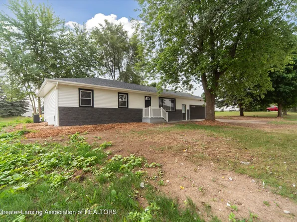 3387 N Whittemore St, Saint Johns, MI 48879