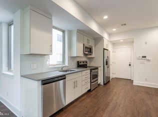 1327 N Franklin St #1, Philadelphia, PA 19122