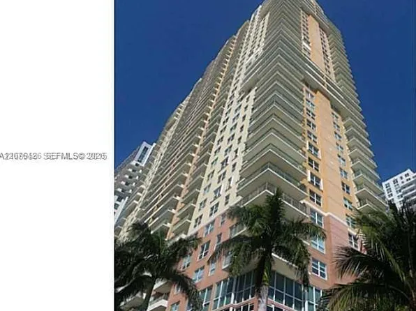 1155 Brickell Bay Dr, Miami, FL