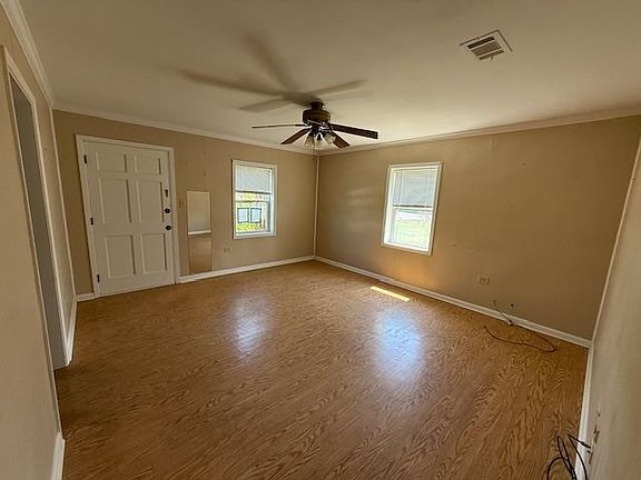 3rd image of 103 Lecompte Dr