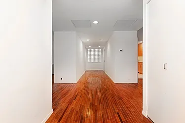 Rented by Manhattan Boutique Real Estate