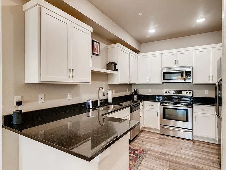 2608 Kansas Dr #B113 — Photo 12