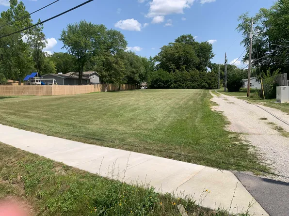 5960 N Clinton St #20, Fort Wayne, IN 46825