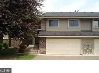 8432 Rice Lake Rd, Osseo, MN 55369