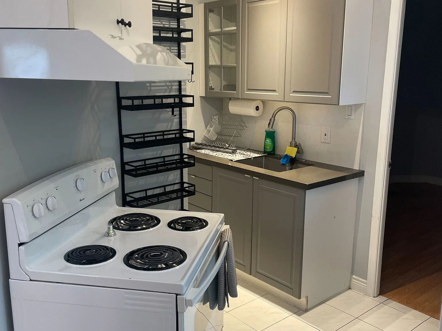 1 bed, $1,875 — Photo 4