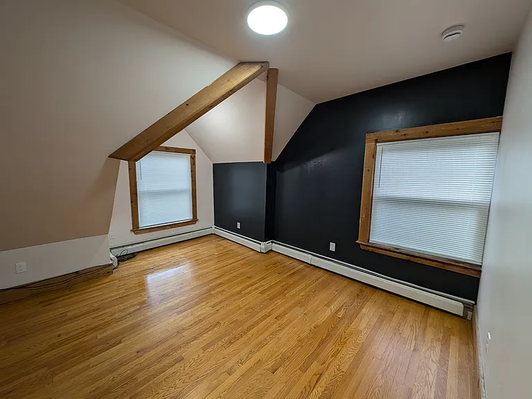 11 Thayer St #3 — Photo 16