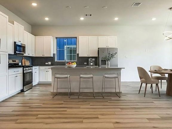 5th image of 348 Covey Ln #A