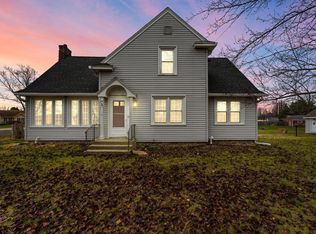 6712 Douglas Ave, Racine, WI 53402