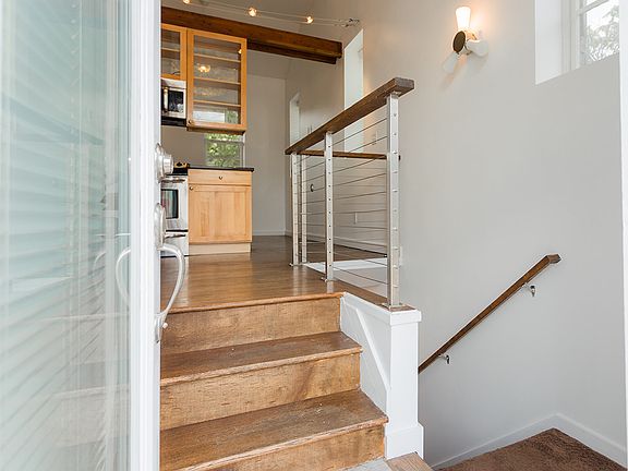 1833 19th Street Kitchen