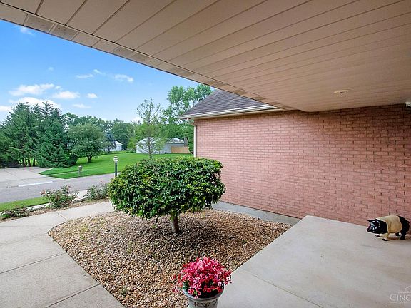 2nd image of 7075 Ashwood Knolls Dr