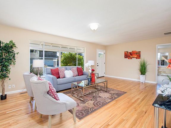 4th image of 1565 Marianna Ln