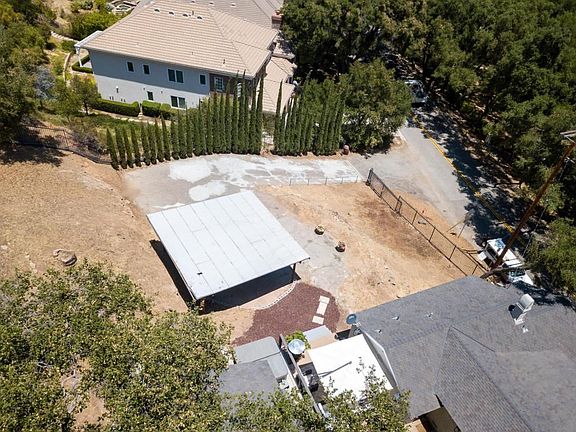 5th image of 181 Lake Sherwood Dr
