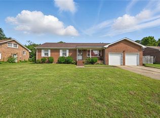 508 Crown Cres, Chesapeake, VA 23325