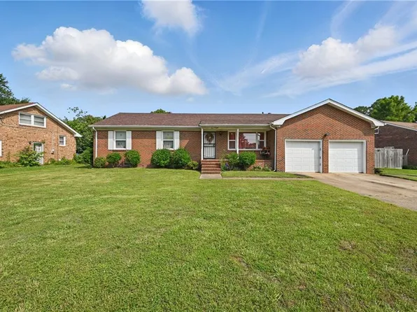 508 Crown Cres, Chesapeake, VA 23325