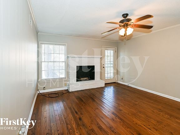 2nd image of 5840 Knight Arnold Rd
