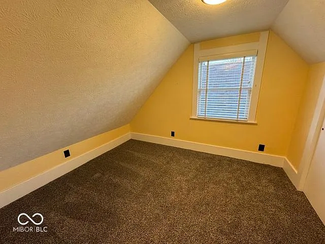 449 Yandes St — Photo 40