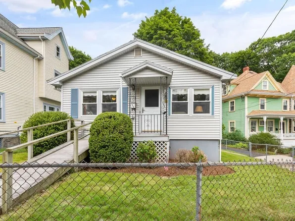 34 Upland Rd, Malden, MA 02148