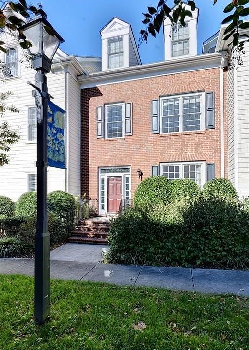 1st image of 4655 Town Creek Dr