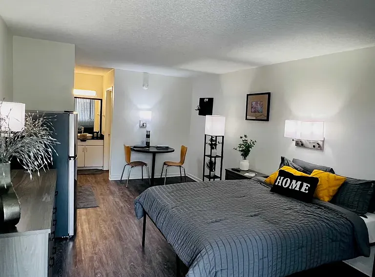 2360 Delk Rd SE — Photo 3