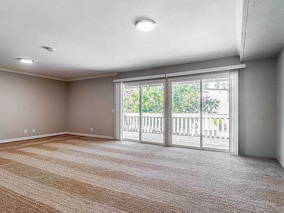 3rd image of 28661 Via Las Flores Rd #315