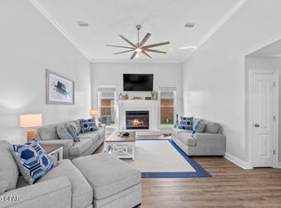 2501 Parkwood Dr, Panama City, FL 32405