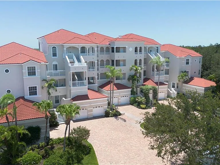 1540 Clermont Dr #F-403 — Photo 28