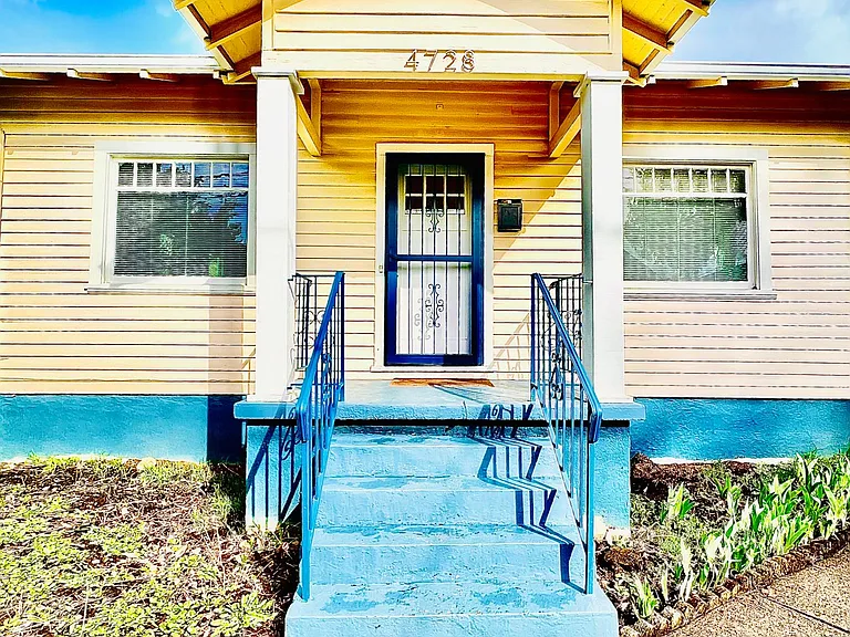 4728 NE 27th Ave — Photo 3