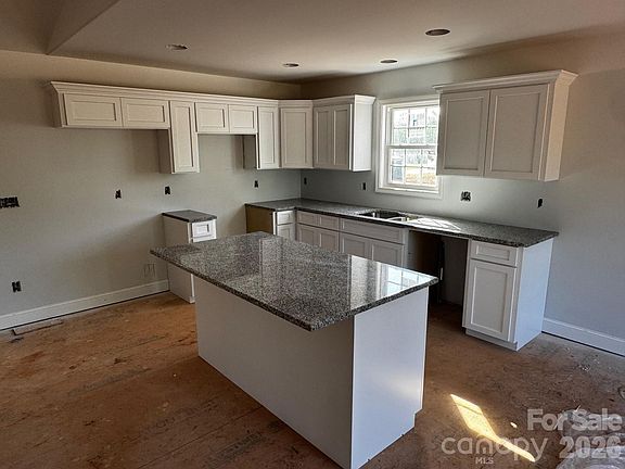 3rd image of 3526 Dorothys Ln