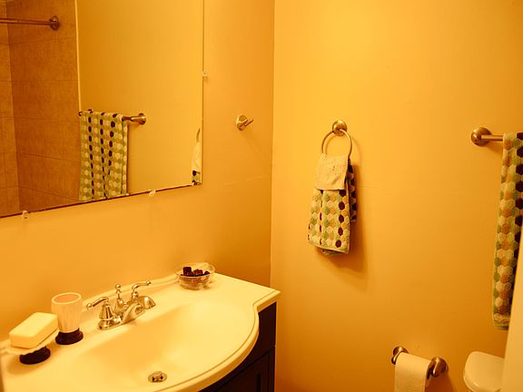 4th image of 12403 Braxfield Ct