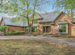 8 Bridlewood Trl, South Barrington, IL 60010