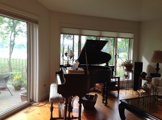 2951 Fox Run #E-2, Appleton, WI 54914