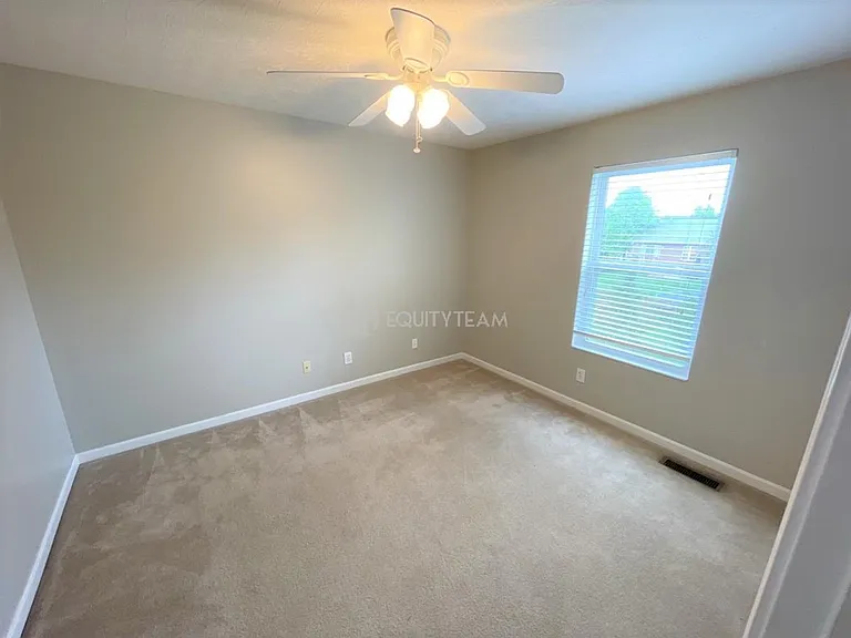 8052 Misty Shore Dr — Photo 10