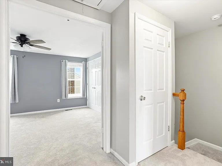 5735 Sunset View Ln — Photo 16