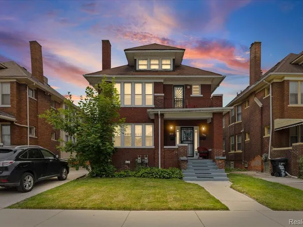 4267 Seebaldt St, Detroit, MI 48204