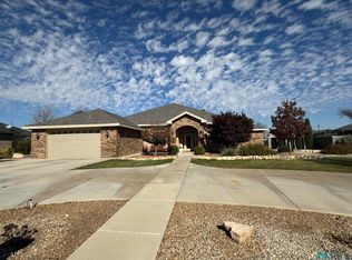 706 Monterrey Way, Artesia, NM 88210