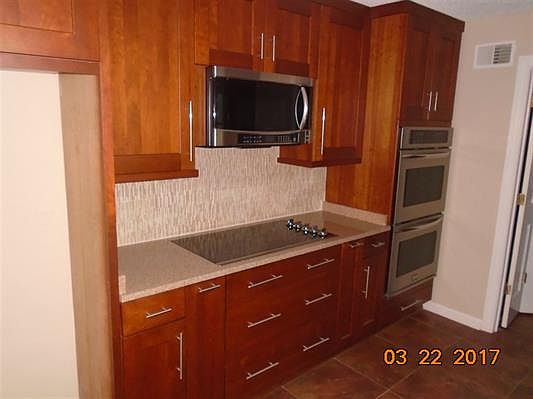 3rd image of 7868 Farindon Dr