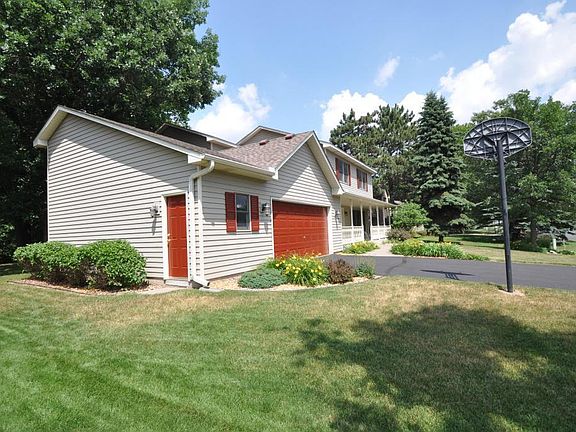 3rd image of 13380 Hidden Creek Dr NW