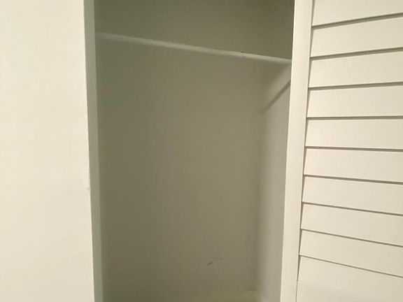 3rd image of 1310 Euclid Ave #7