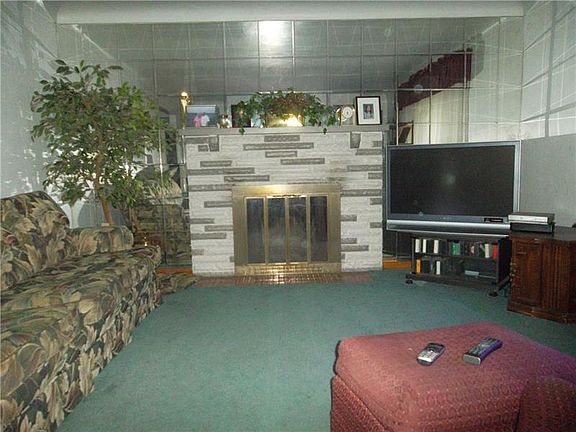 5th image of 4121 James Dr