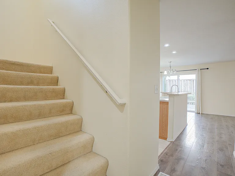 16833 NW Greyhawk Dr — Photo 12
