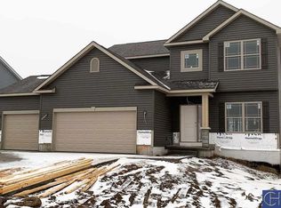 16920 Jessica Ln, Gretna, NE 68028