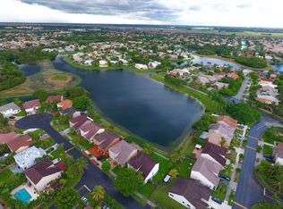 15812 SW 74th Ln, Miami, FL 33193