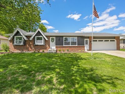4161 Kings Row Ct NW, Grand Rapids, MI, 49534