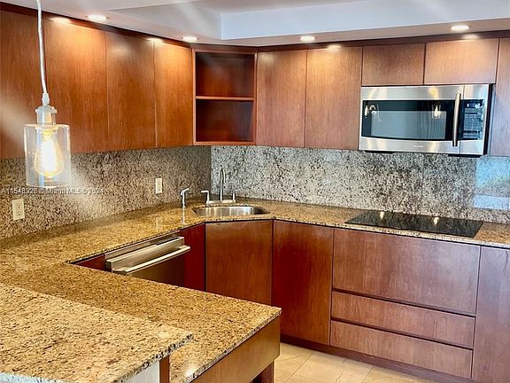 3rd image of 2451 Brickell Ave APT 6T