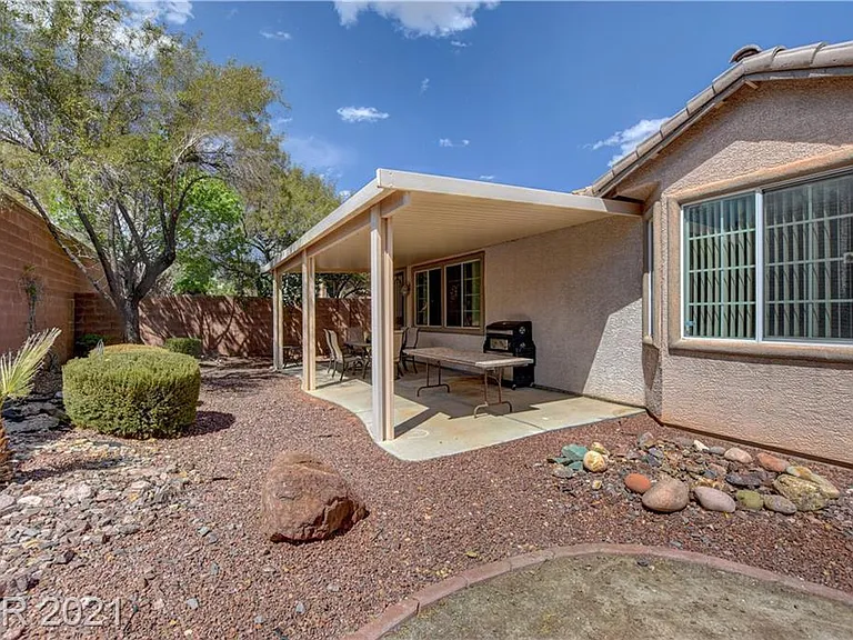 449 Eternity St — Photo 21