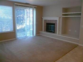 4th image of 150 Mahonia Cir