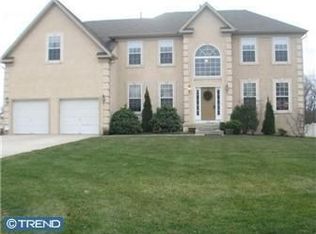 26 Tara Dr, Sewell, NJ 08080