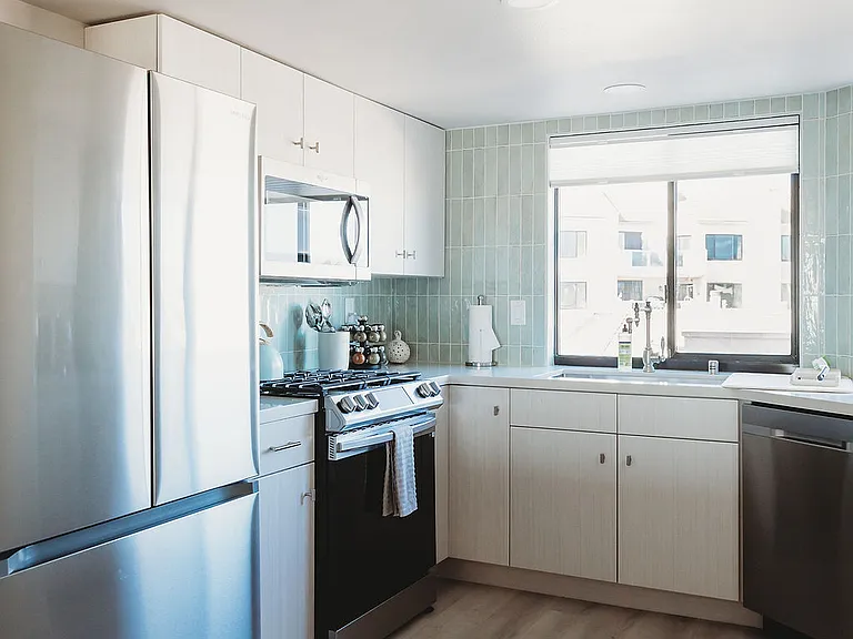 570 Terrace View Pl — Photo 6